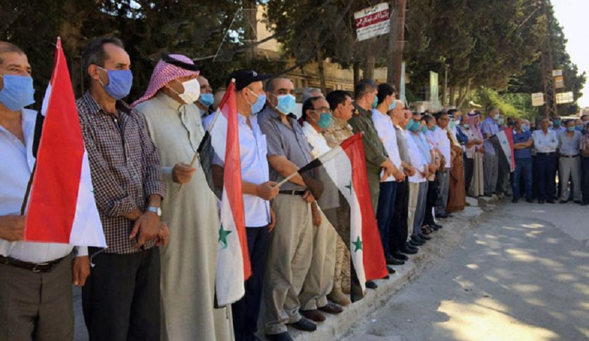 بالصور.. الحسكة تحتج على العدوان الأميركي على الجيش السوري 