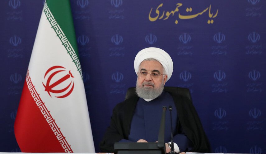 روحانی: همه فازهای پارس جنوبی به جز یک فاز به اتمام رسیده است/ ارزش طرح‌هایی که امروز افتتاح شد حدود ۵ میلیارد دلار است/ اگر این خبیث در آمریکا روی کار نیامده بود، در مرکزی که امروز افتتاح شد اکنون به جای ۴۰۰ هزار بشکه، بیش از یک میلیون بشکه نفت تولید می‌کردیم