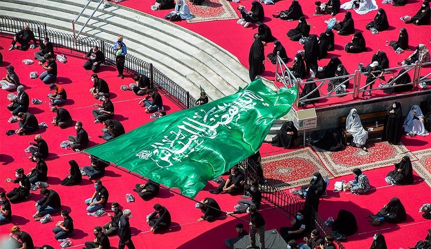 بالصور.. إيران تحيي ذكرى واقعة الطف 