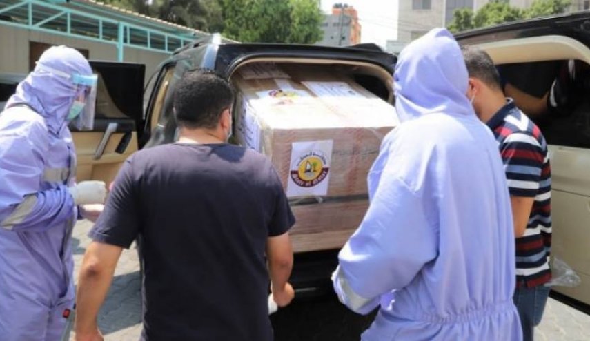 غزة تتسلم جهازا مخبرياً من قطر لتسريع فحوصات كورونا
