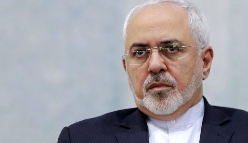 ظریف: تنها چیزی که عادی شده، فشار زانوی صهیونیست‌ها بر گردن فلسطینی‌هاست