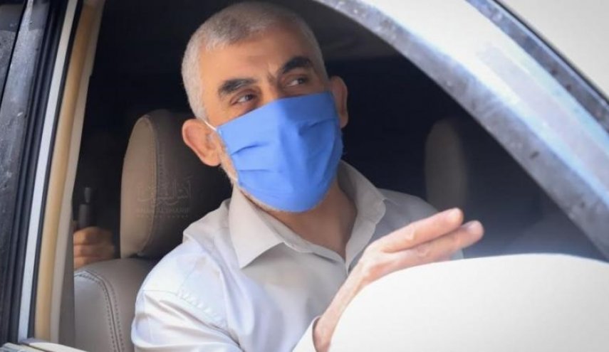 بالصور..السنوار يتفقد مناطق بشمال غزة للاطلاع على سير مكافحة كورونا  