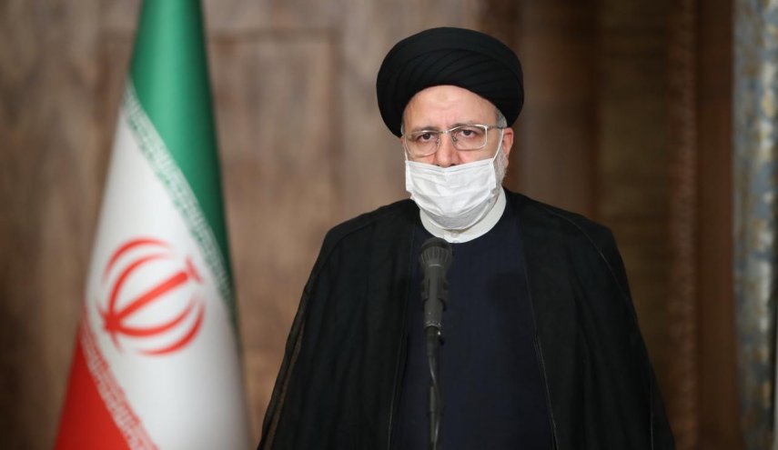 آیت‌الله رییسی: دشمن با جنگ اقتصادی، به دنبال اختلال در حوزه‌های اجتماعی و اقتصادی است