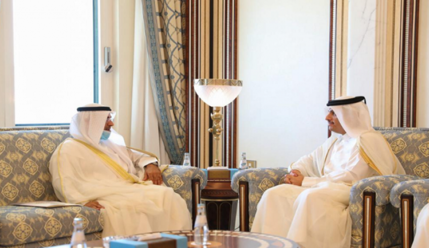 أمين عام مجلس التعاون يصل الدوحة قادما من الرياض