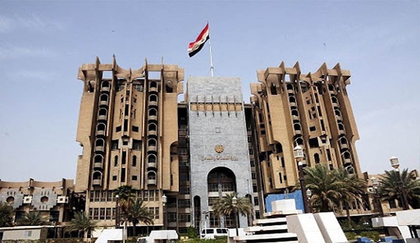 صناعـة العراق توجّه بإجـراءات جديـدة حول رواتـب موظفي العقـود والأجـور
