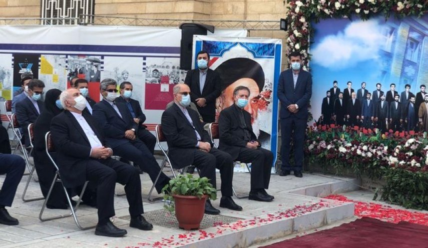 ظریف خطاب به آمریکایی‌ها: ترسوهای وحشی!