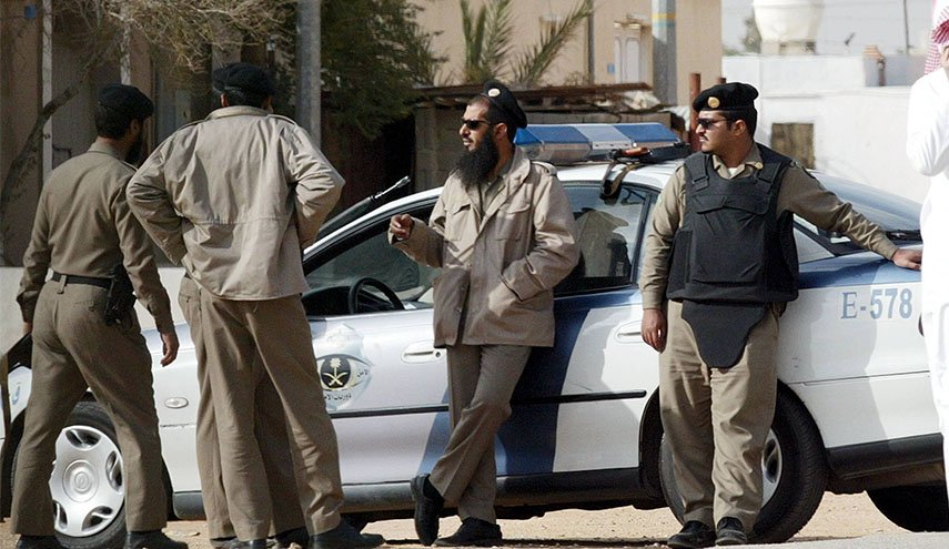 السعودية تزعم تفكيك خلية 
