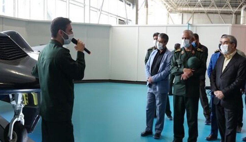 اعضای شورای نگهبان از نمایشگاه دستاوردهای هوافضای سپاه بازدید کردند