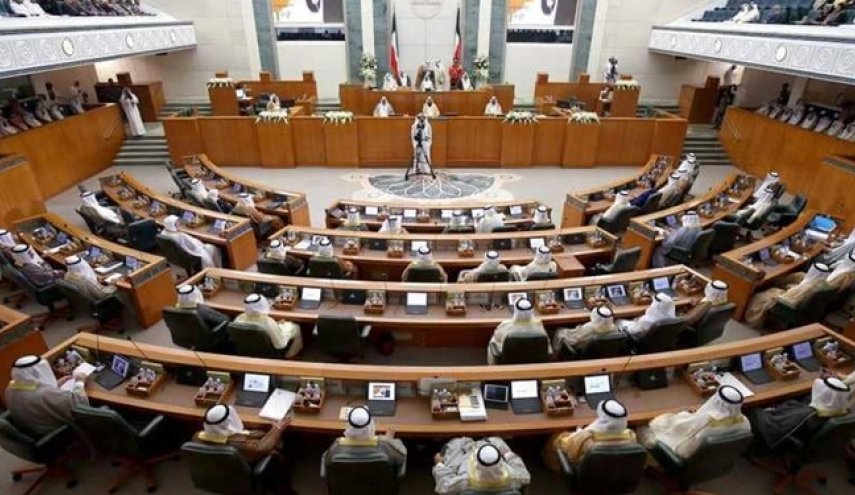 دولت کویت استعفای خود را تقدیم امیر جدید این کشور کرد
