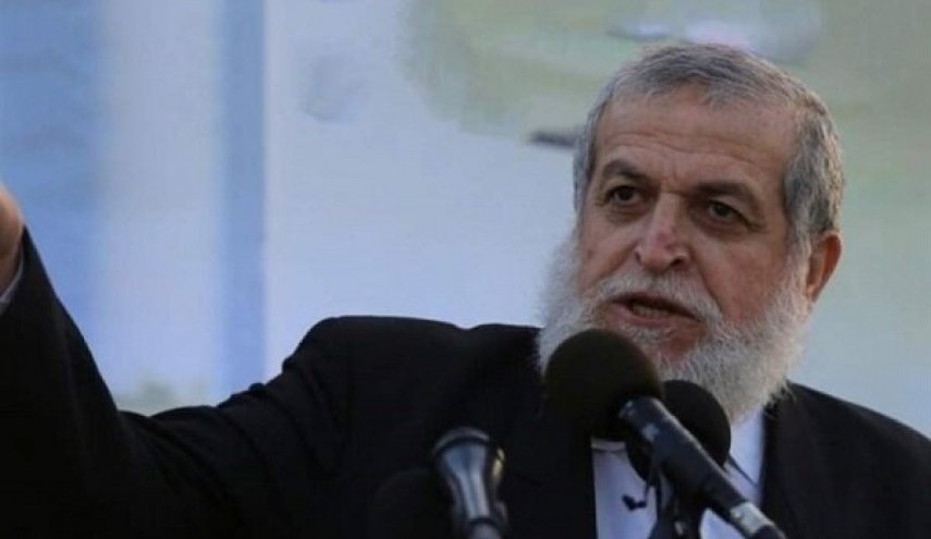 نافذ عزام: خفت عرب ها در عادی سازی با رژیم اشغالگر به ما زیانی نمی رساند