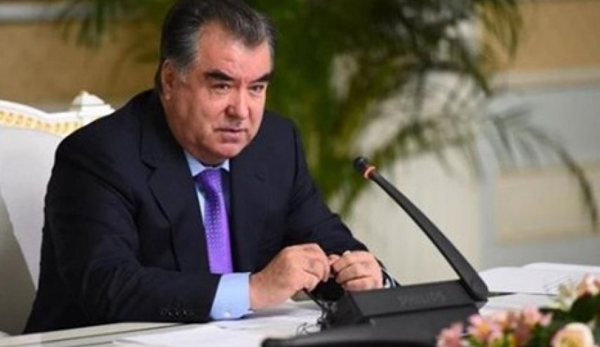 إمام علي رحمون يفوز بولاية خامسة لرئاسة طاجيكستان