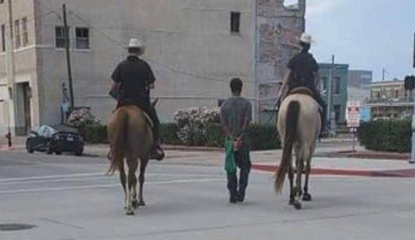 بعد أن عاملاه كأنه 