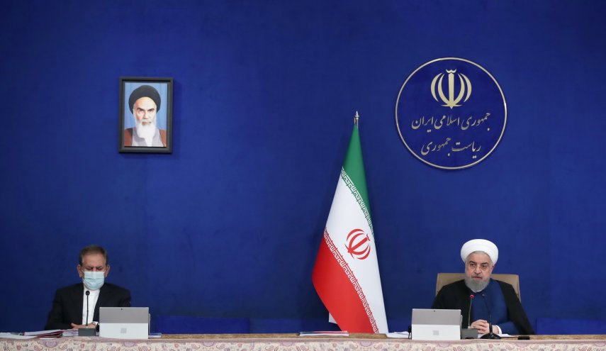 تحریم ظالمانه تسلیحاتی ایران از یکشنبه 27 مهرماه رفع می شود/ دولت لحظه ای از درد، مشکلات و مصائب مردم غافل نیست و برای رفع مشکلات مردم در تلاش است