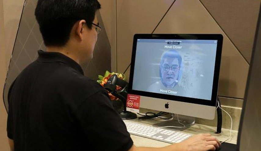 نگرانی از پیامدهای کاربرد نخستین سامانه اسکن صورت جهان در سنگاپور
