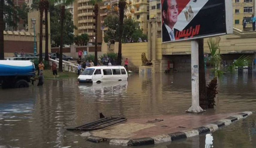 المصريون على موعد مع طقس سيء بعد يومين!