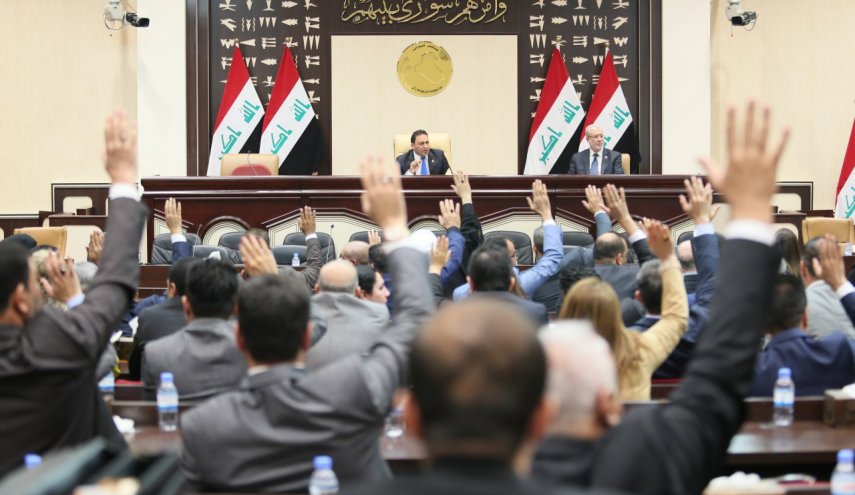 نائب تونسي يطلب قراءة الفاتحة والبرلمان العراقي يدينه