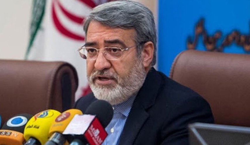 رحمانی فضلی: برای مهار کرونا، نظارت همراه با برخورد اجرایی می شود/ غربالگری گسترده باید در اولویت باشد