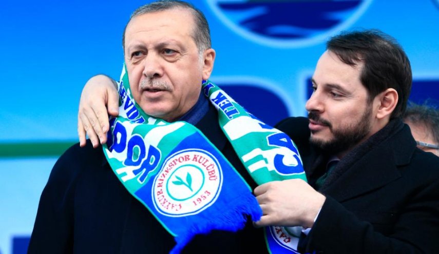استعفا داماد اردوغان از وزارت خزانه‌داری ترکیه