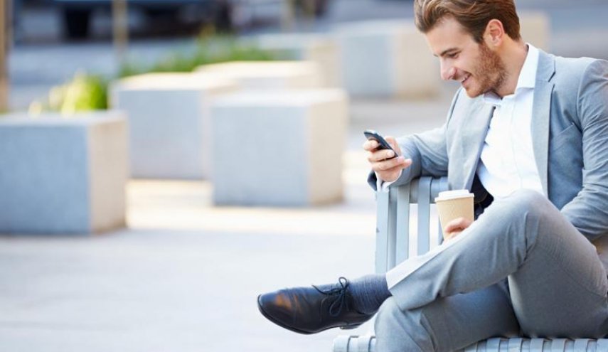 لهذا السبب لاتضع ساقا على ساق عند الجلوس 