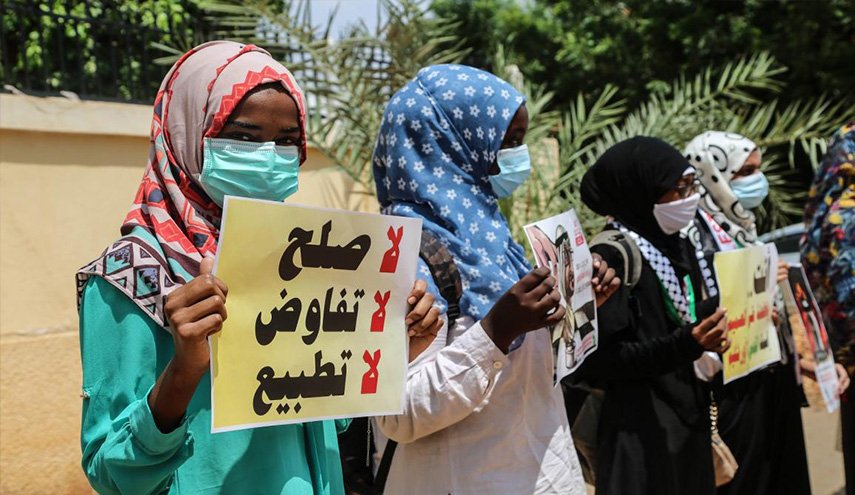 الاحتلال يقول انه سيرسل وفدا للسودان والخرطوم لا تعلق 