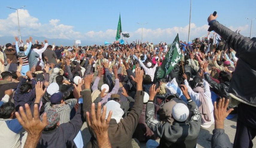 پاکستان سفیر فرانسه را اخراج می‌کند 

