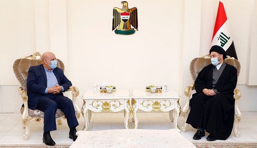 عمار الحكيم يعزي السفير الايراني باستشهاد العالم فخري زادة
