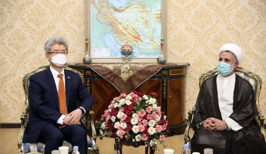 ذوالنوری: کره جنوبی منابع ارزی ایران را آزاد کند