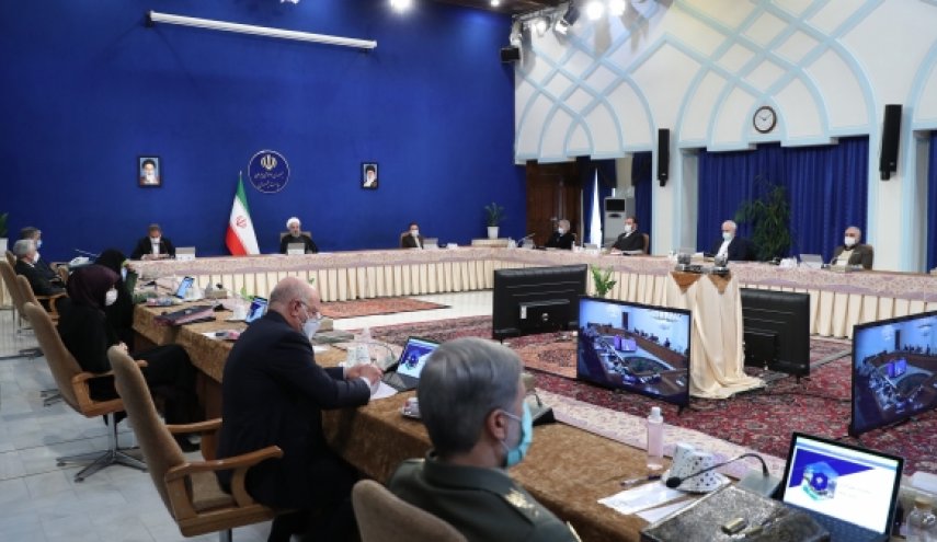 واگذاری سهام دولت در برخی شرکت های بورسی به بانک های ملت، صادرات و تجارت/ کاهش دوره ممنوعیت ترانزیت بنزین، نفت گاز و هیدروکربورهای مشابه