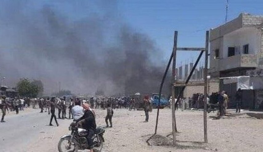 در حمله به اتوبوسی در سوریه ۲۸ تن کشته شدند