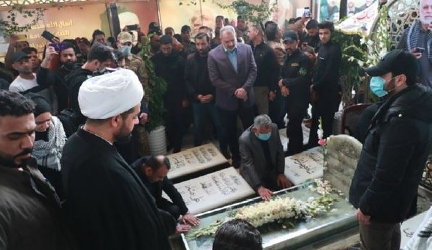 شیخ الخزعلی بر سر مزار «المهندس»: انتقام خون آن‌ها را خواهیم گرفت