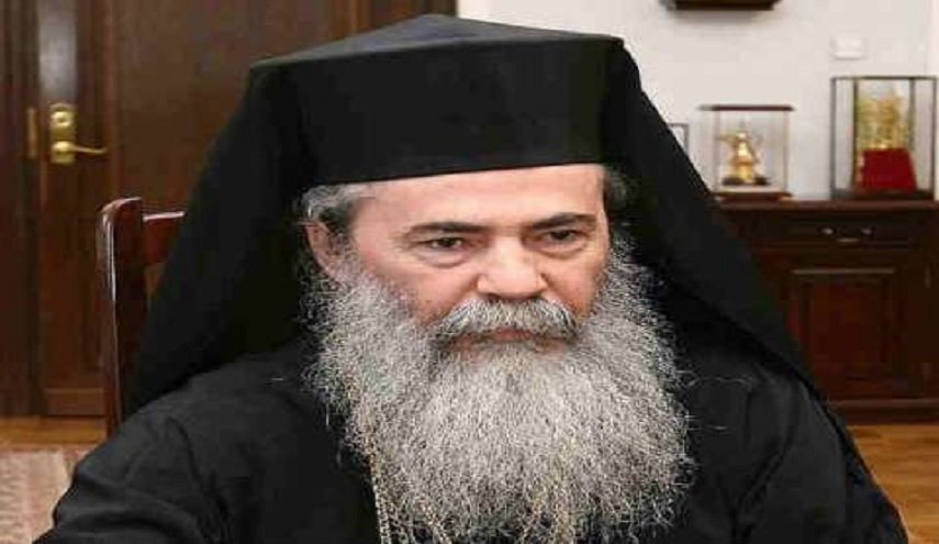 فضيحة من العيار الثقيل بطلها البطريرك ثيوفيلوس 