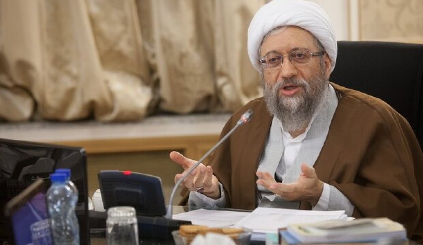 آملی لاریجانی: شهید سلیمانی به تأسی از مکتب اسلام، قهرمان پرور بود