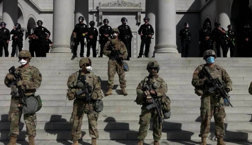 پنتاگون هزاران نیروی گارد ملی آمریکا را به حالت آماده‌باش در آورد
