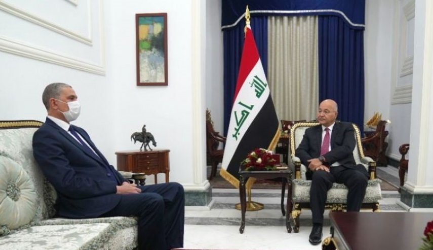 الرئيس العراقي يؤكد ضرورة الارتقاء بعمل المنظومة الأمنية لمكافحة الجريمة
