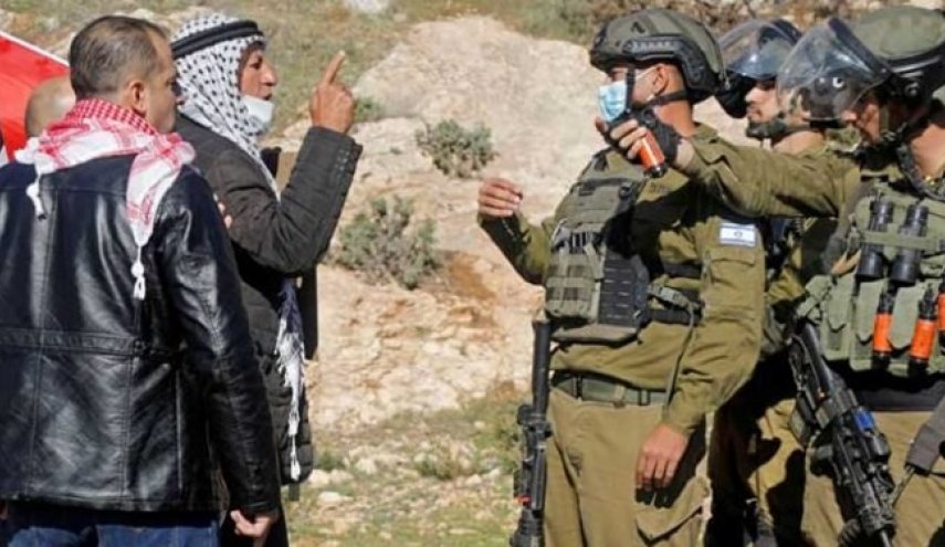 نظامیان صهیونیستی با حمله به کرانه باختری شماری فلسطینی را بازداشت کردند
