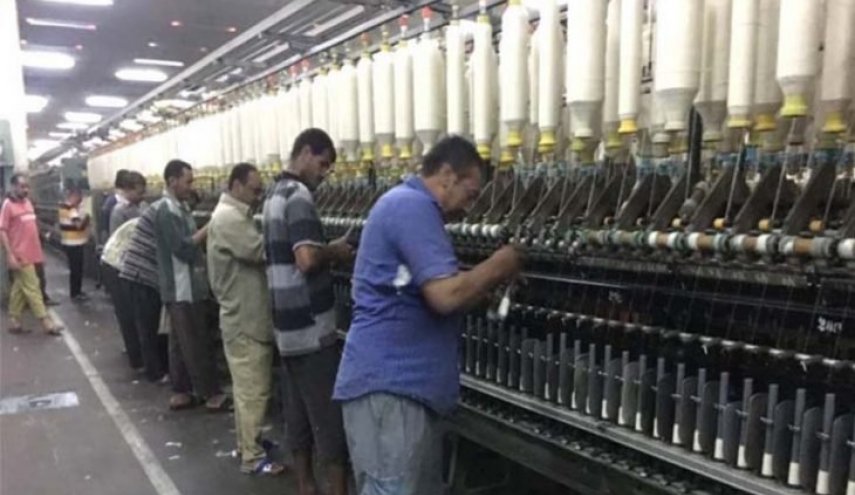حزبان مصريان ينتقدان تصفية المصانع الحكومية