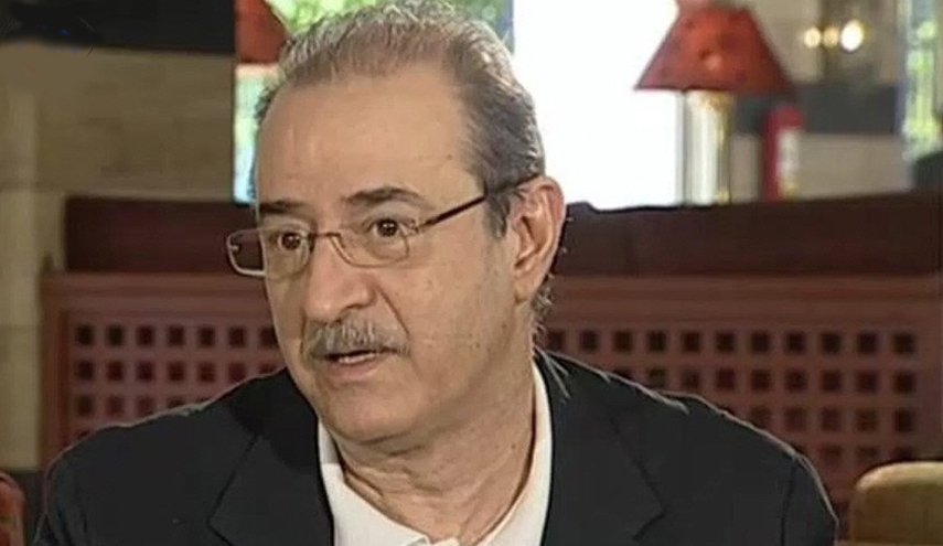 الممثل السوري بسام كوسا يحذر عملية إنتحال عبر 