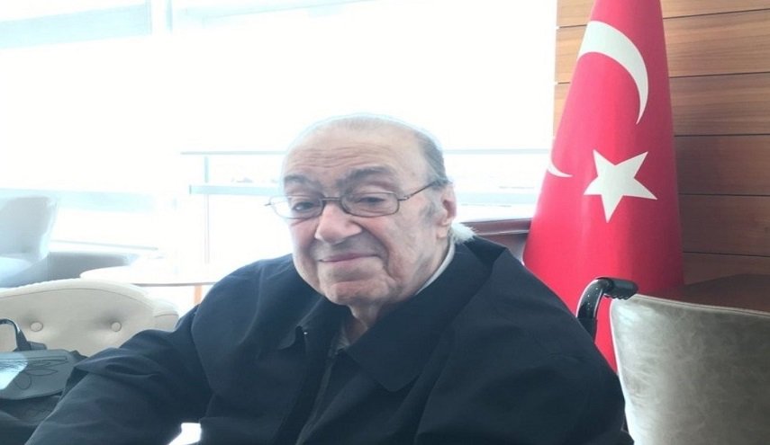 من هو الوريث الأخير للامبراطورية العثمانية الذي توفي في دمشق؟