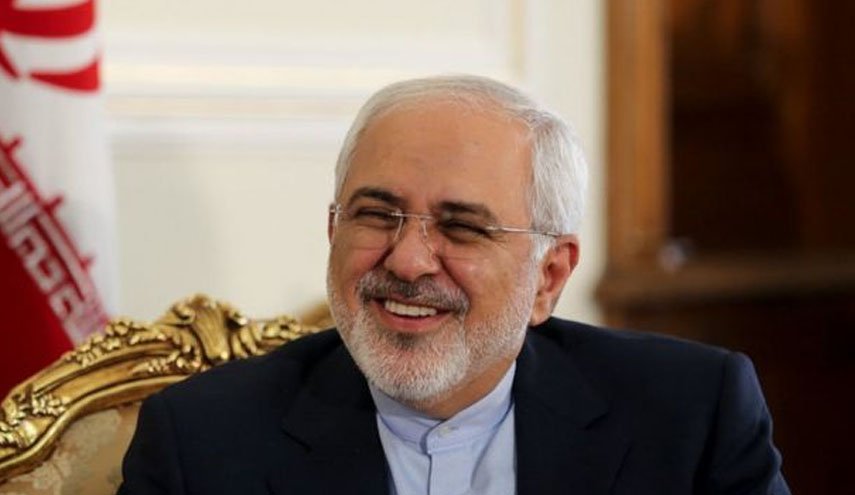 ظریف وارد جمهوری خودمختار نخجوان شد