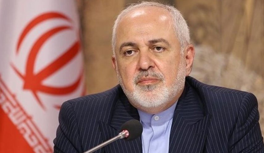 ظریف از ایستگاه راه آهن جلفای جمهوری آذربایجان بازدید کرد