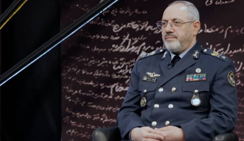 امیر نصیرزاده: رونمایی از پهپاد «کمان ۲۲» تا پایان بهمن/ تمام تحرکات دشمن در خلیج فارس و دریای عمان را رصد می‌کنیم