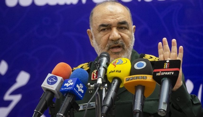 سرلشکر سلامی: آرایش مردم ایران برای عبور از تحریم‌ها جدی است/ در حال قطع همه وابستگی‌ها هستیم