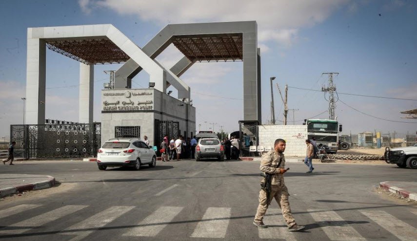 فتح معبر رفح في الاتجاهين غدًا الثلاثاء
