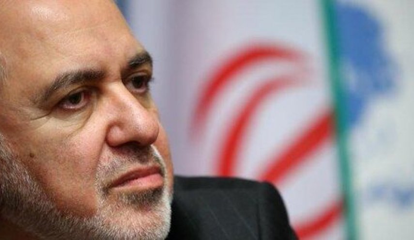 ظریف: ۴۲ سال گذشته است و ما همچنان قدرتمند ایستاده‌ایم