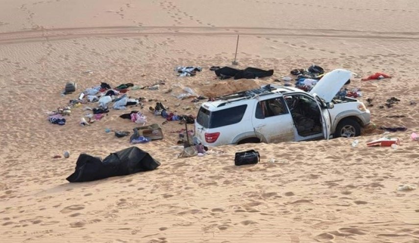 شاهد.. ماذا تركت عائلة سودانية ضلت طريقها بالصحراء قبل مصرعها؟
