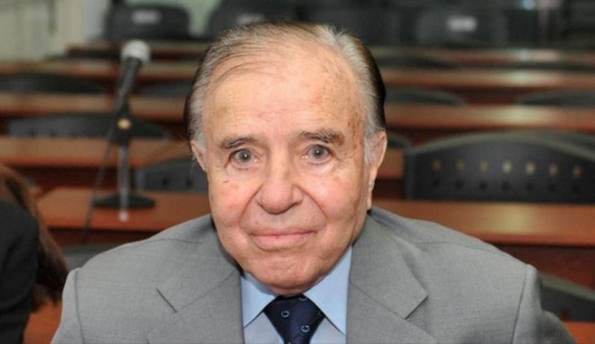 من أصول سورية.. رحيل الرئيس الأرجنتيني السابق!
