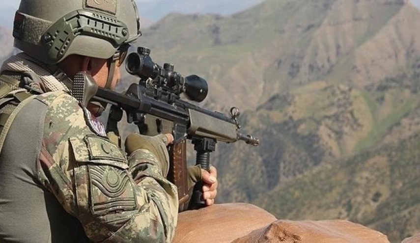 «پ.ک.ک» از کشته شدن 15 تن از عناصر خود در درگیری با ترکیه خبر داد
