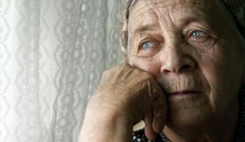  كيف تؤثر الوحدة على صحة كبار السن.. ولماذا؟