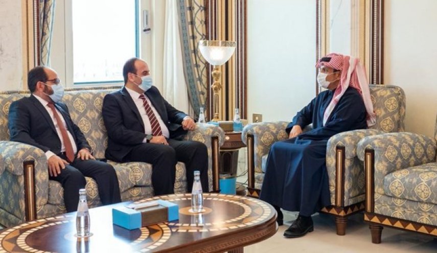 دیدار رئیس ائتلاف مخالفان سوریه با وزیر خارجه قطر
