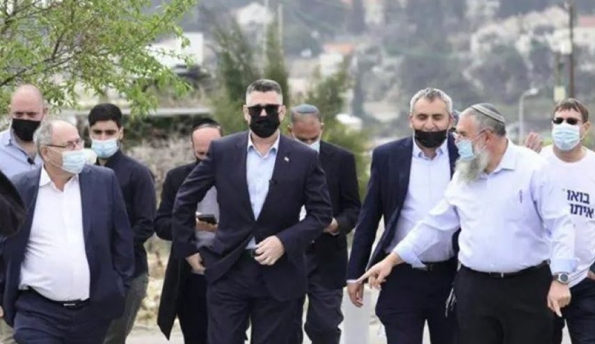 رقیب نتانیاهو: فلسطینی‌ها نباید کنترل منطقه «ج» کرانه باختری را به‌دست بگیرند
